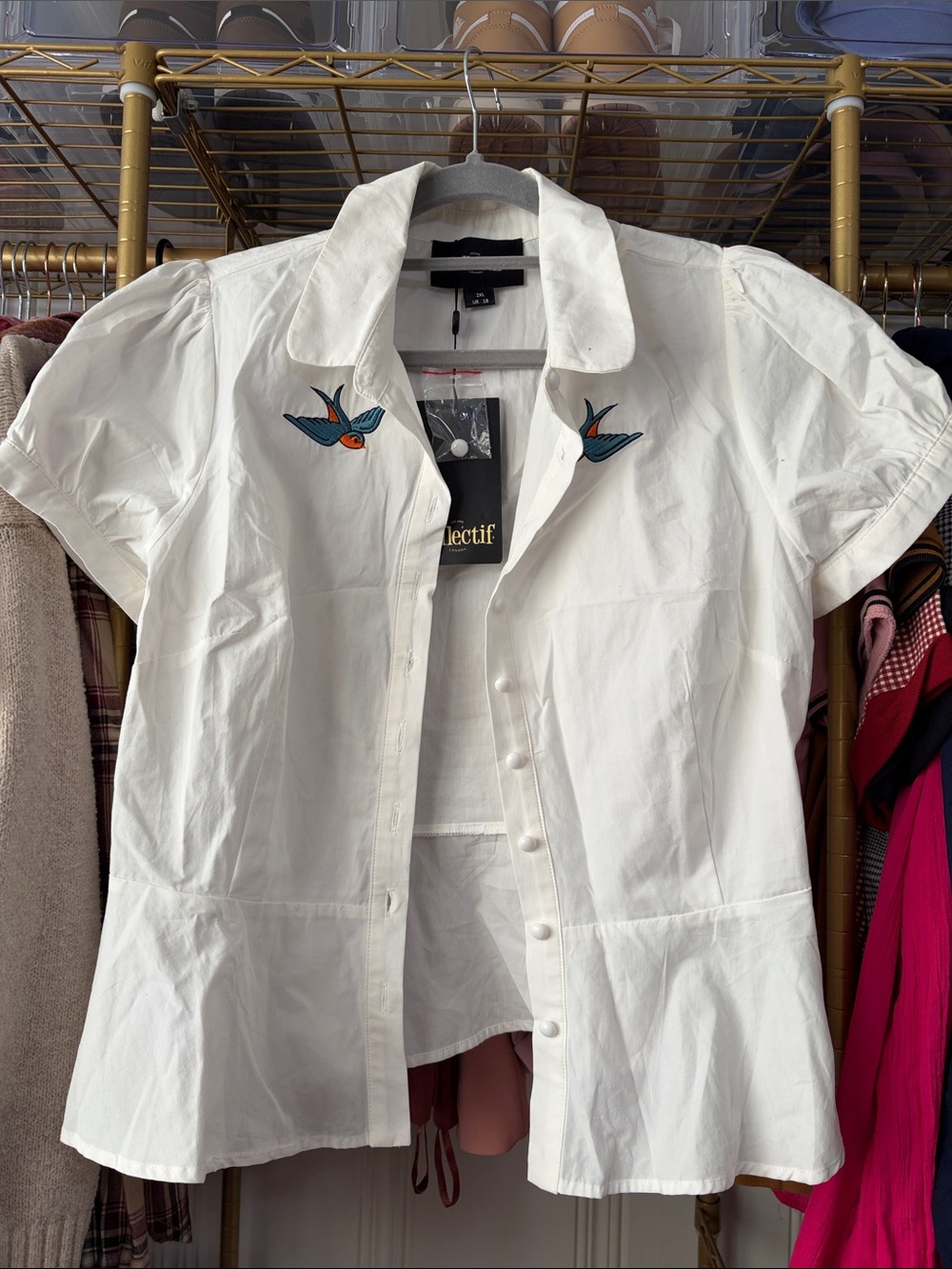 Women’s White Button-Front Shirt with Sparrow Embroidery